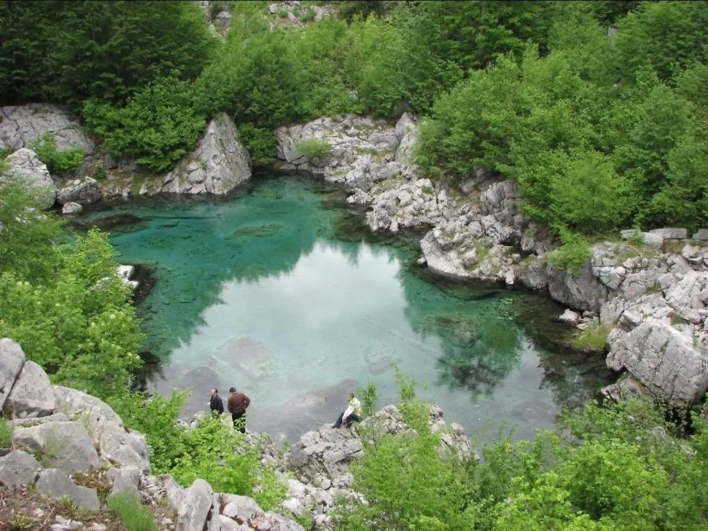Guesthouse Gezim Selimaj Valbone Albania